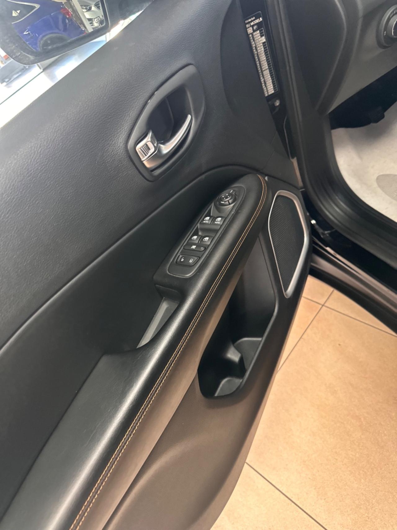 Jeep Compass 1.6 Multijet II 2WD Limited 2021