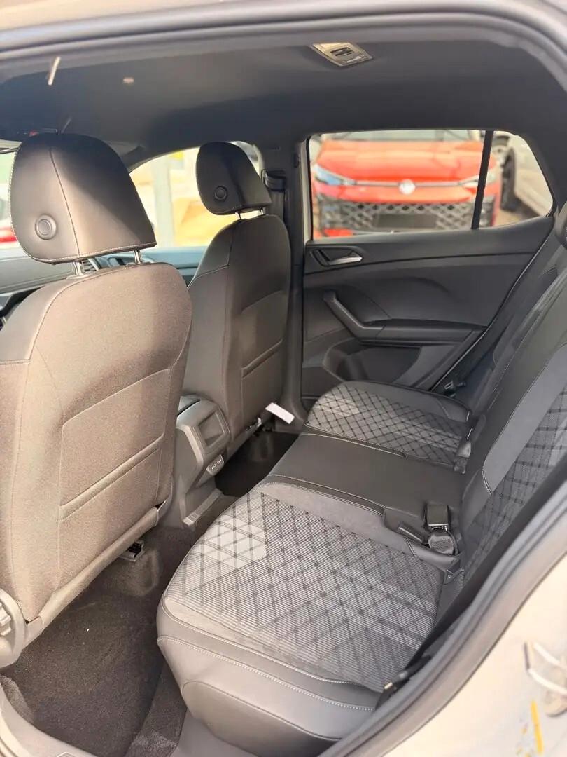 Volkswagen T-Cross 1.0 TSI 115 CV DSG R-Line Plus