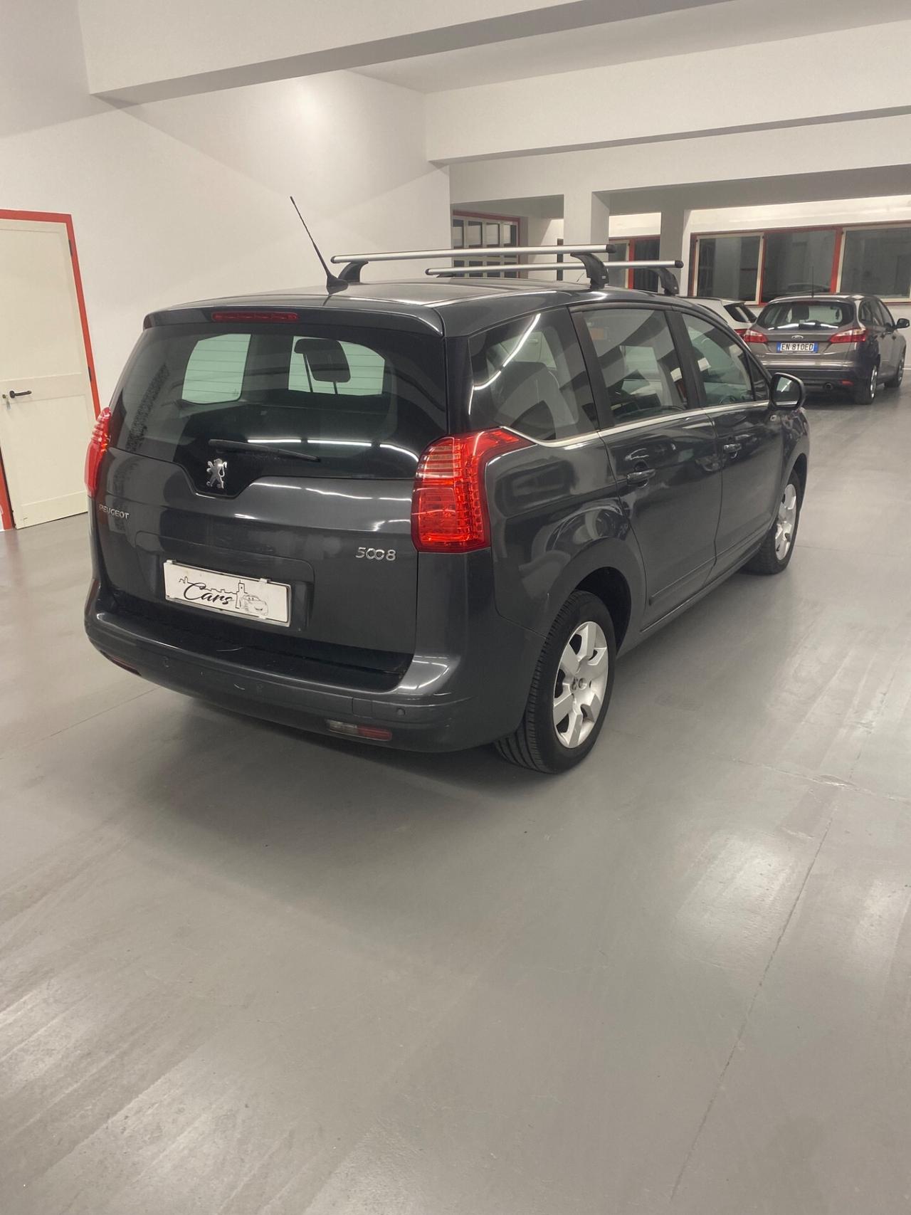 Peugeot 5008 1.6 THP 156CV Tecno