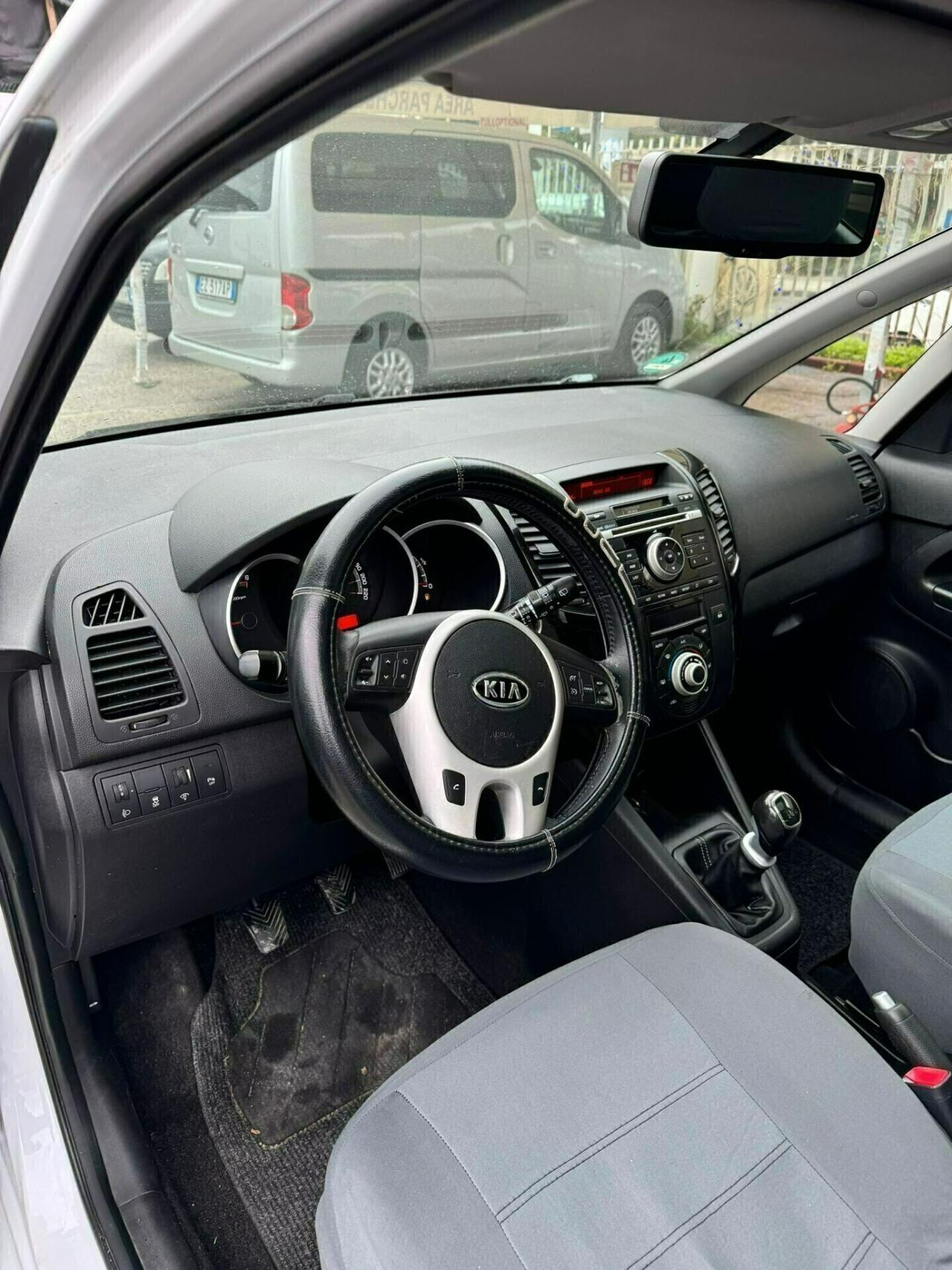 Kia Venga 1.4 CRDi 77CV WGT LX