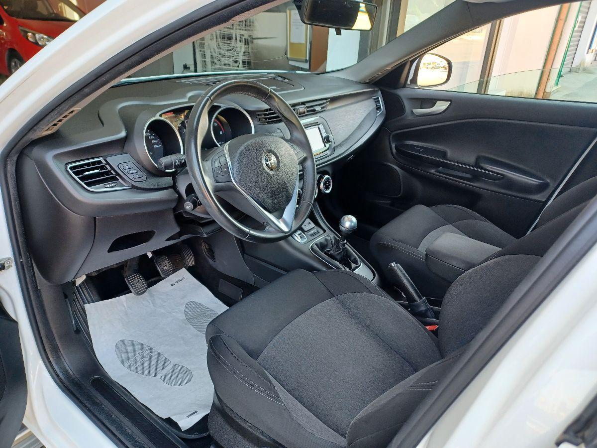 ALFA ROMEO - Giulietta - 1.6 JTDm 120 CV