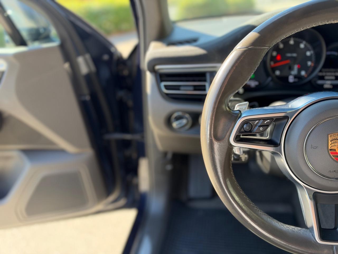 Porsche Macan 2.0 246CV PDK