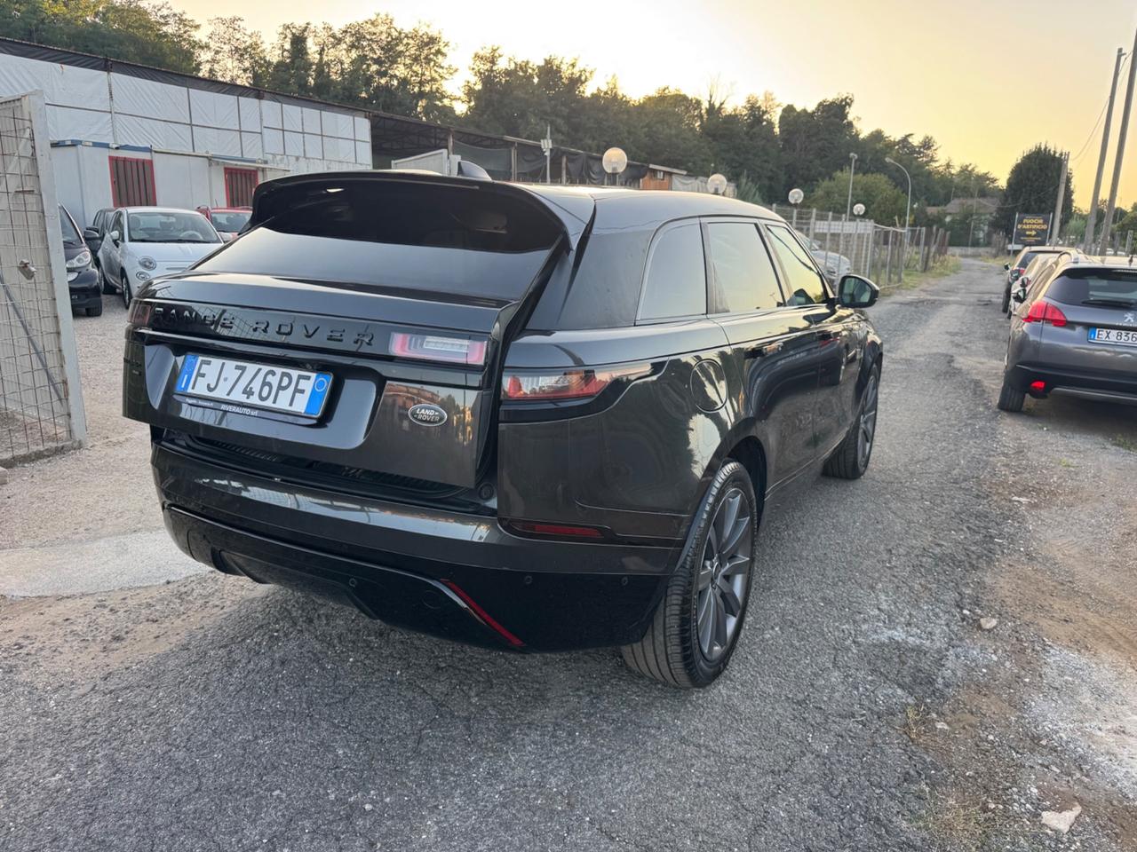 Land Rover Range Velar 2.0D I4 240 CV R-Dynamic HSE