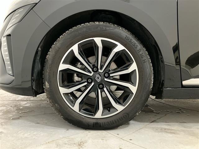 RENAULT Clio 1.0 TCe Techno