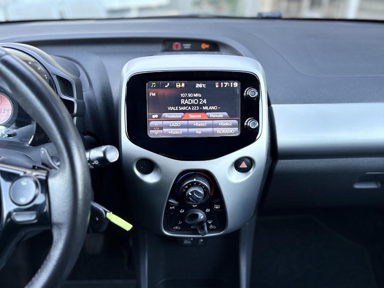 Peugeot 108 1.0 Benzina 69CV E6 Automatico - 2016