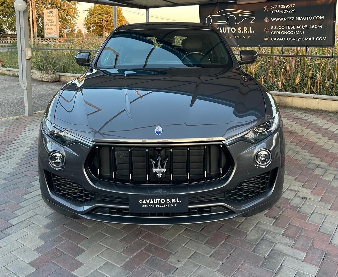 Maserati Levante motore nuovo