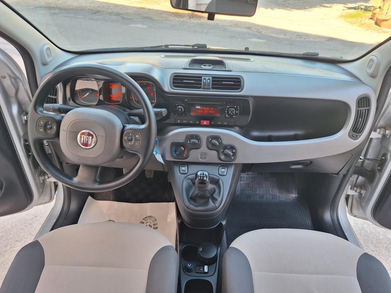 Fiat Panda 1.2 Lounge BLUE&ME SENSORI 2013