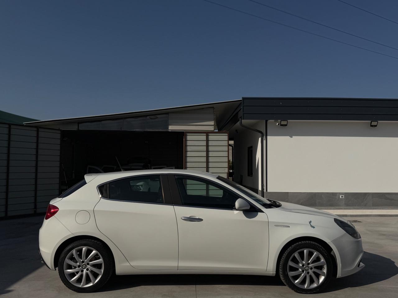 Alfa Romeo Giulietta 2.0 JTDm-2 170 CV Exclusive