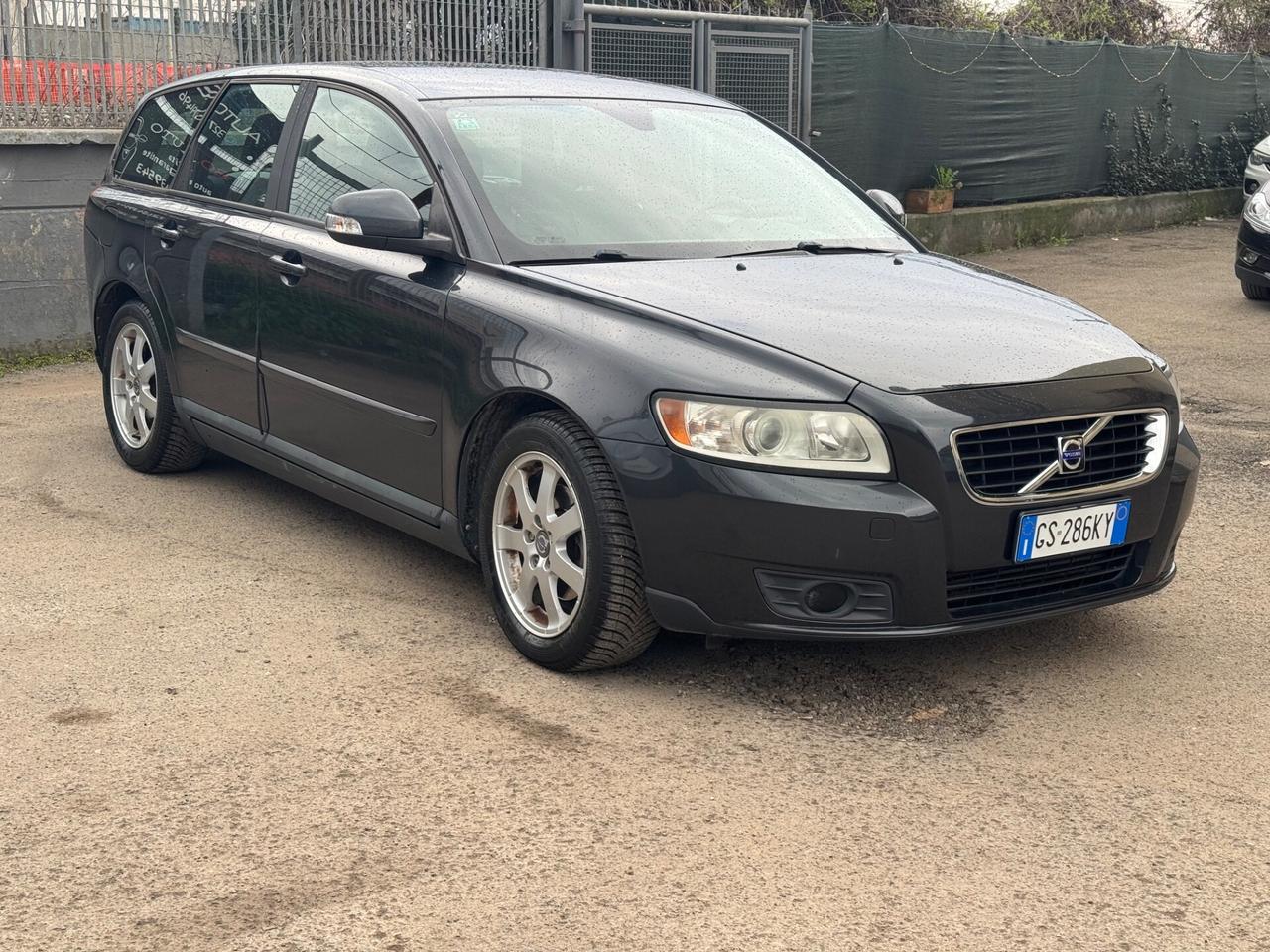 Volvo V50 D2 POLAR