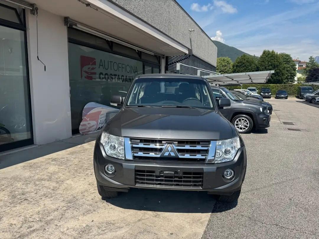 Mitsubishi Pajero 3.2 DI-D 16V 3p. Invite DPF