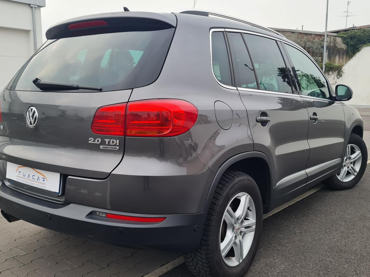 Volkswagen Tiguan 2.0 TDI BlueMotion Sport S #9743