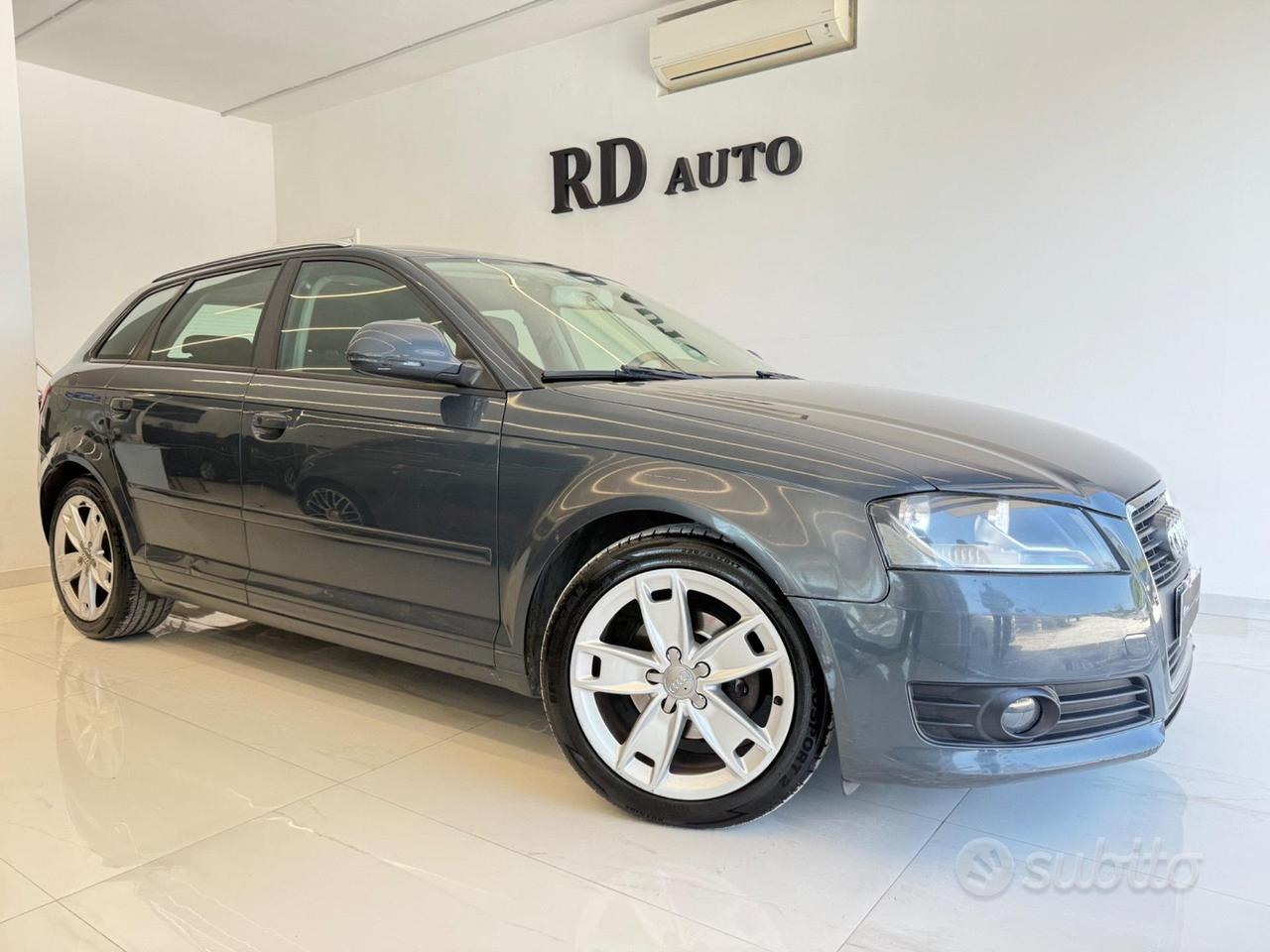 Audi A3 Sportback 1.6 TDI 105cv Attraction ok neop