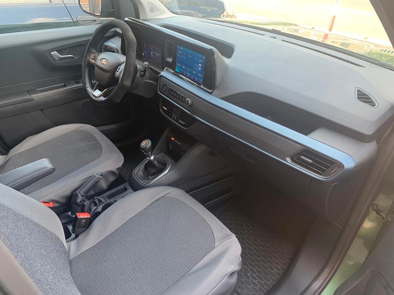 Ford Tourneo Courier 1.0 Active Unicop. 7 a garanzia