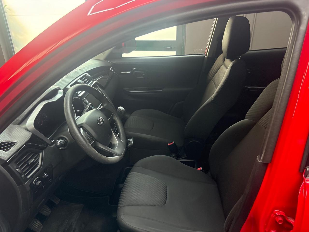 Mahindra KUV100 1.2 VVT K8