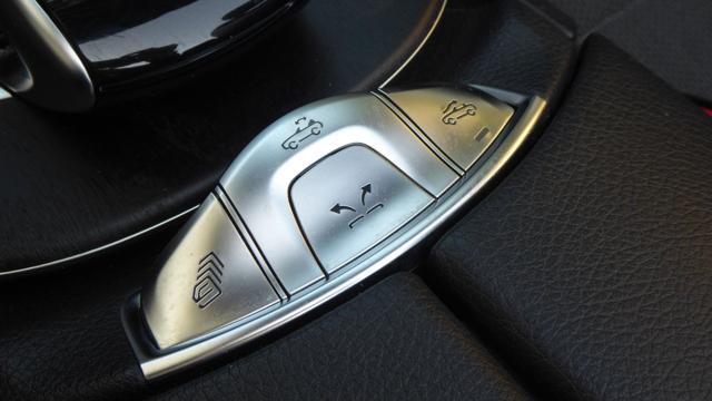 MERCEDES-BENZ E 220 d Auto 4Matic Cabrio Business Sport