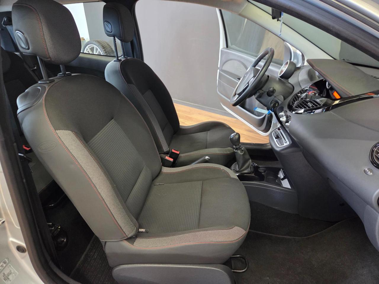 Renault Twingo 1.2 Live 75cv