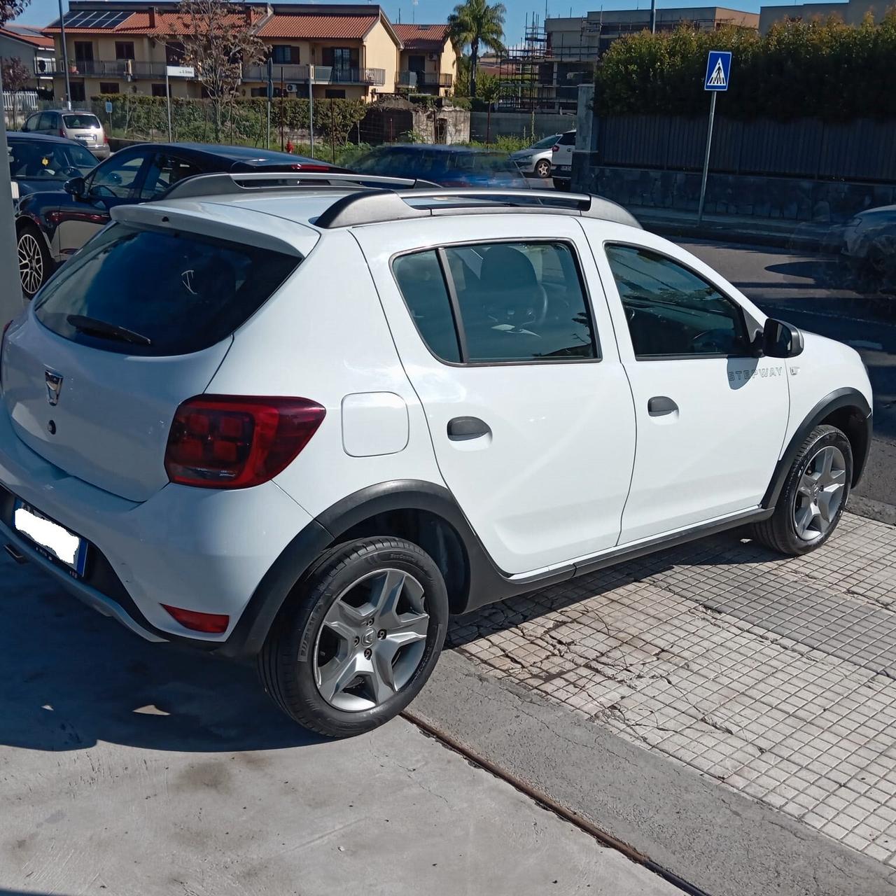 Dacia Sandero Stepway 1.5 Blue dCi 95 CV Comfort