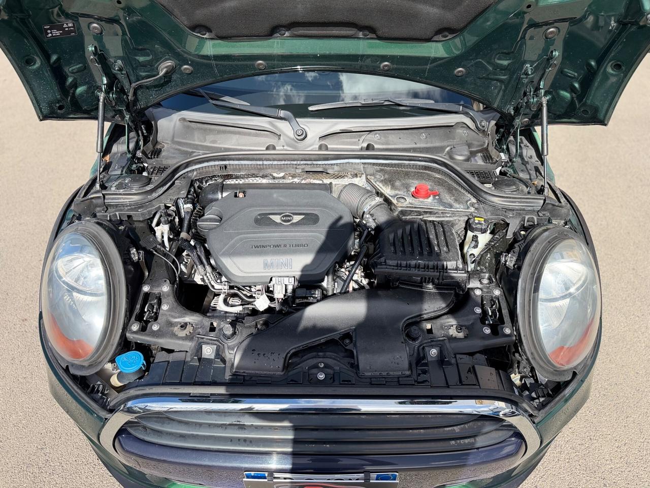 Mini 1.5 Cooper D 5 porte CAMBIO AUTOMATICO