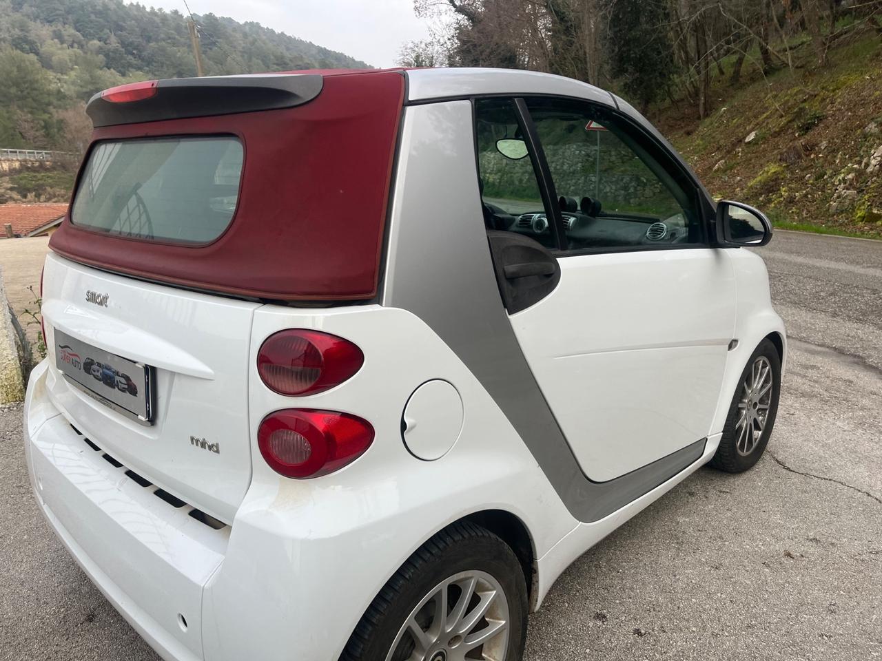 Smart ForTwo 1000 52 kW MHD coupé pure