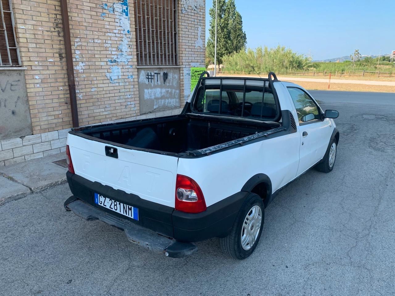 Fiat Strada 1.9 Jtd Cassone grande