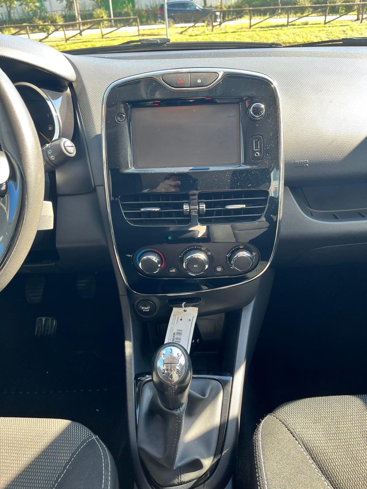 Renault Clio 1.5 dCi 8V 75CV Neopatentati