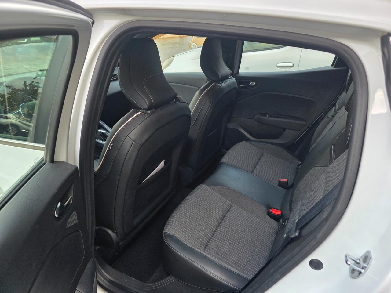 Renault Clio TCe 100 CV GPL 5 porte Intens