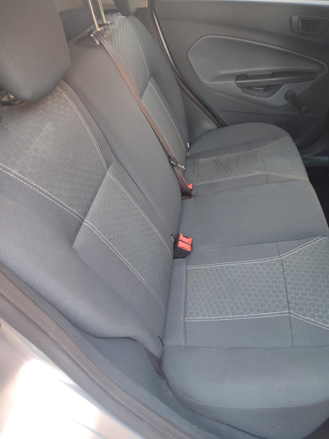 FORD FIESTA 2010 A GPL DI CASA POCHI KM STUPENDA