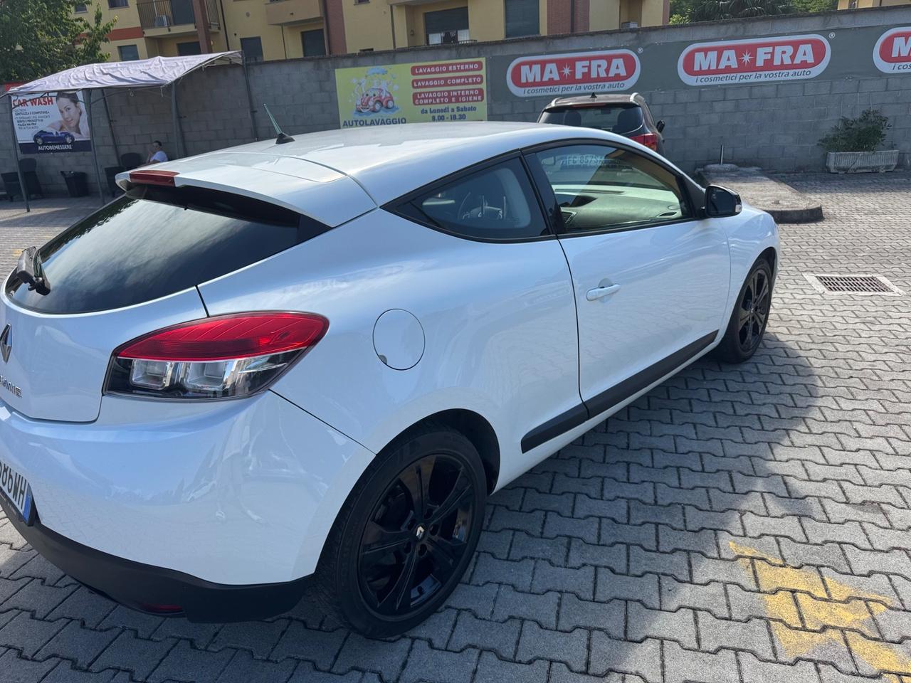 Renault Megane Coupé 1.5 dCi 110CV neopatentati