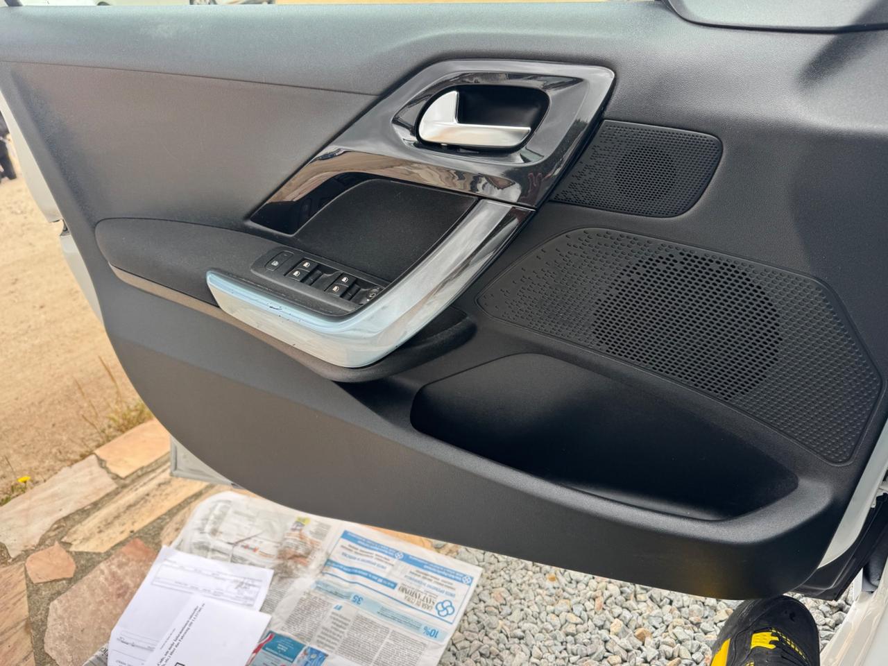 Peugeot 208 1.6 e-HDi 92 CV Stop&Start 5 porte Allure