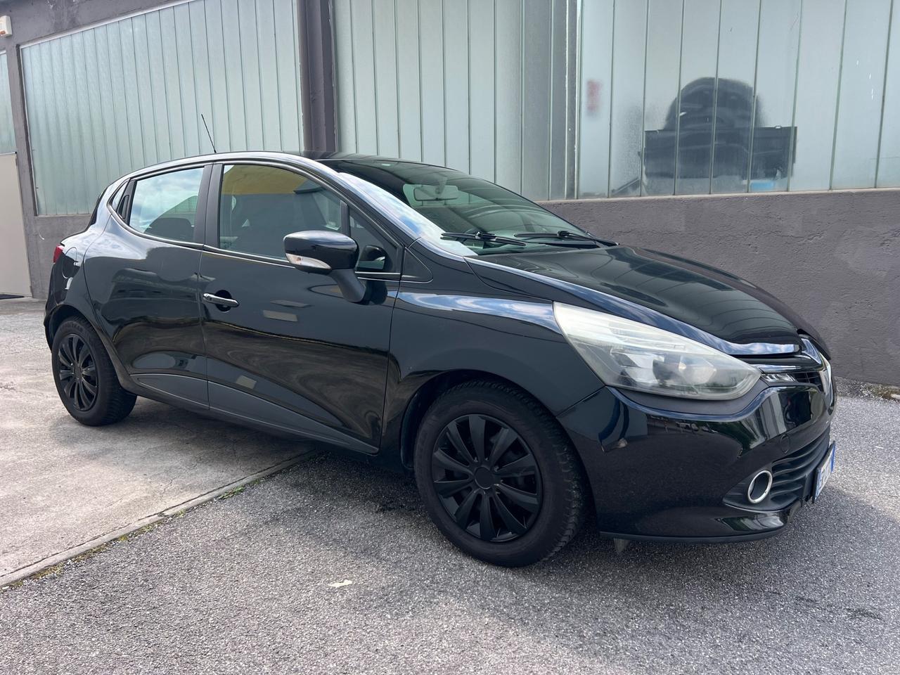 Renault Clio 1.5 dCi PER NEOPATENTATI
