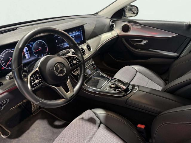 MERCEDES-BENZ E 220 d S.W. 4Matic Auto Premium