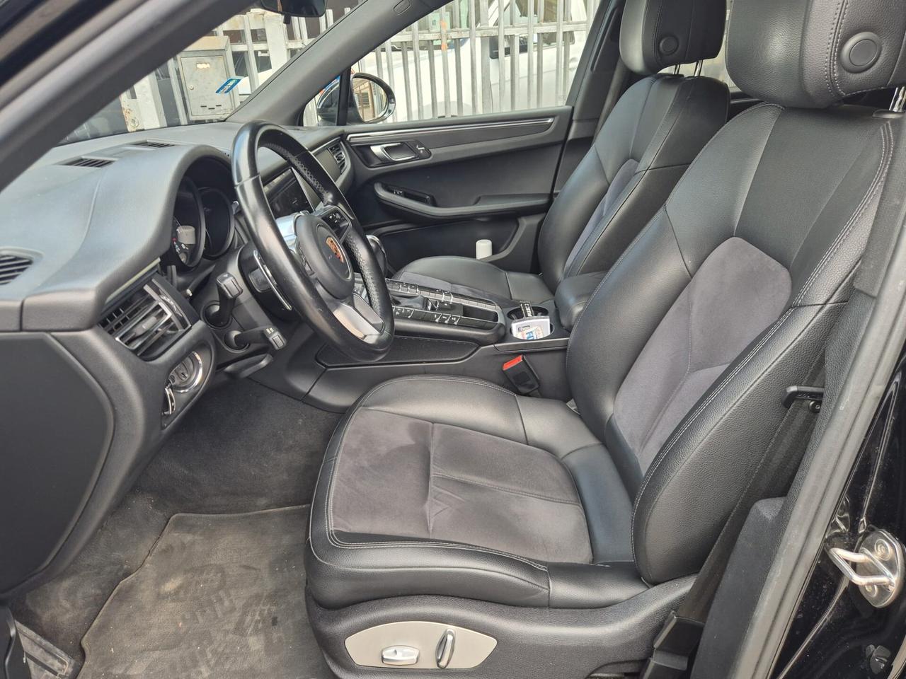 Porsche Macan 2.0 245CV PDK -NO GARANZIA-