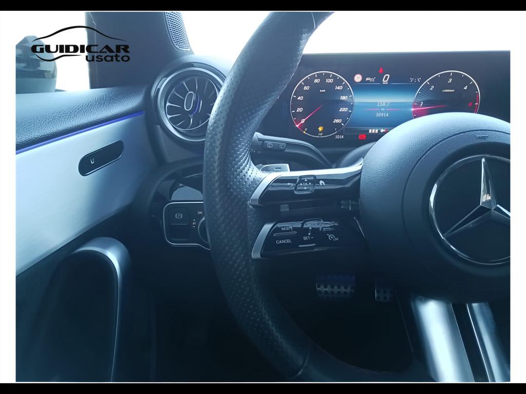 Mercedes-Benz Classe A - W177 2023 - A 180 d AMG Line Advanced Plus auto