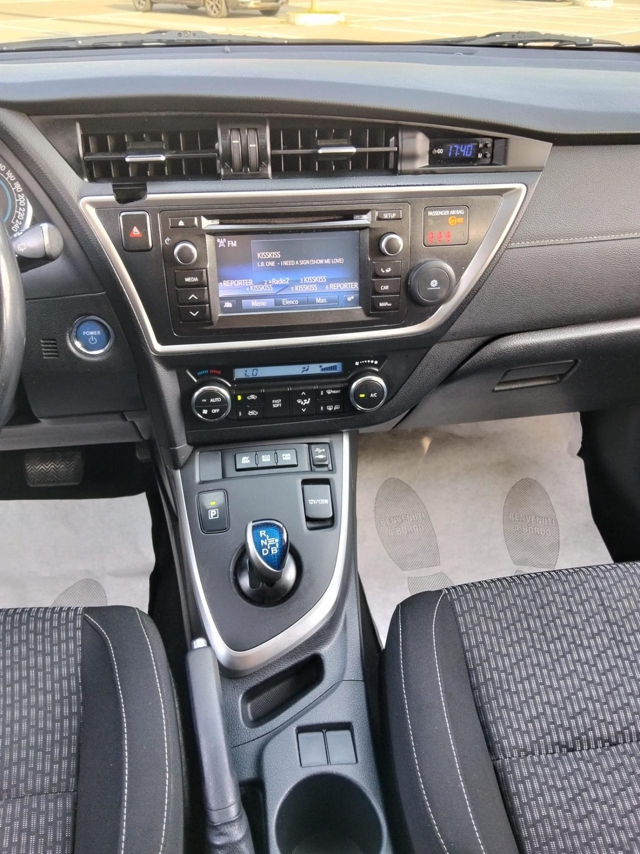 Toyota Auris Touring Sports 1.8 Hybrid Automatic*Navi*Camera
