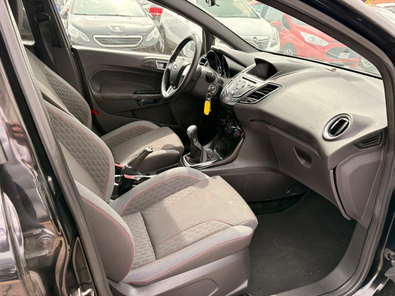 Ford Fiesta 1.5 TDCi 75CV 5 porte ST-Line