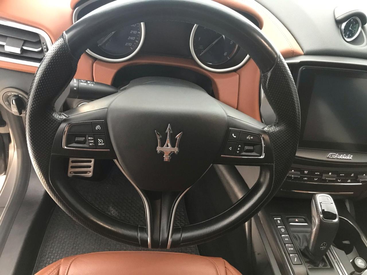 Maserati Ghibli V6 Diesel 250CV Gransport 12/2020