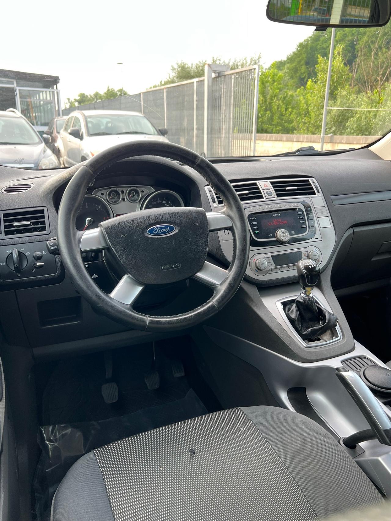 Ford Kuga 2.0 TDCi 136 CV 2WD Titanium DPF