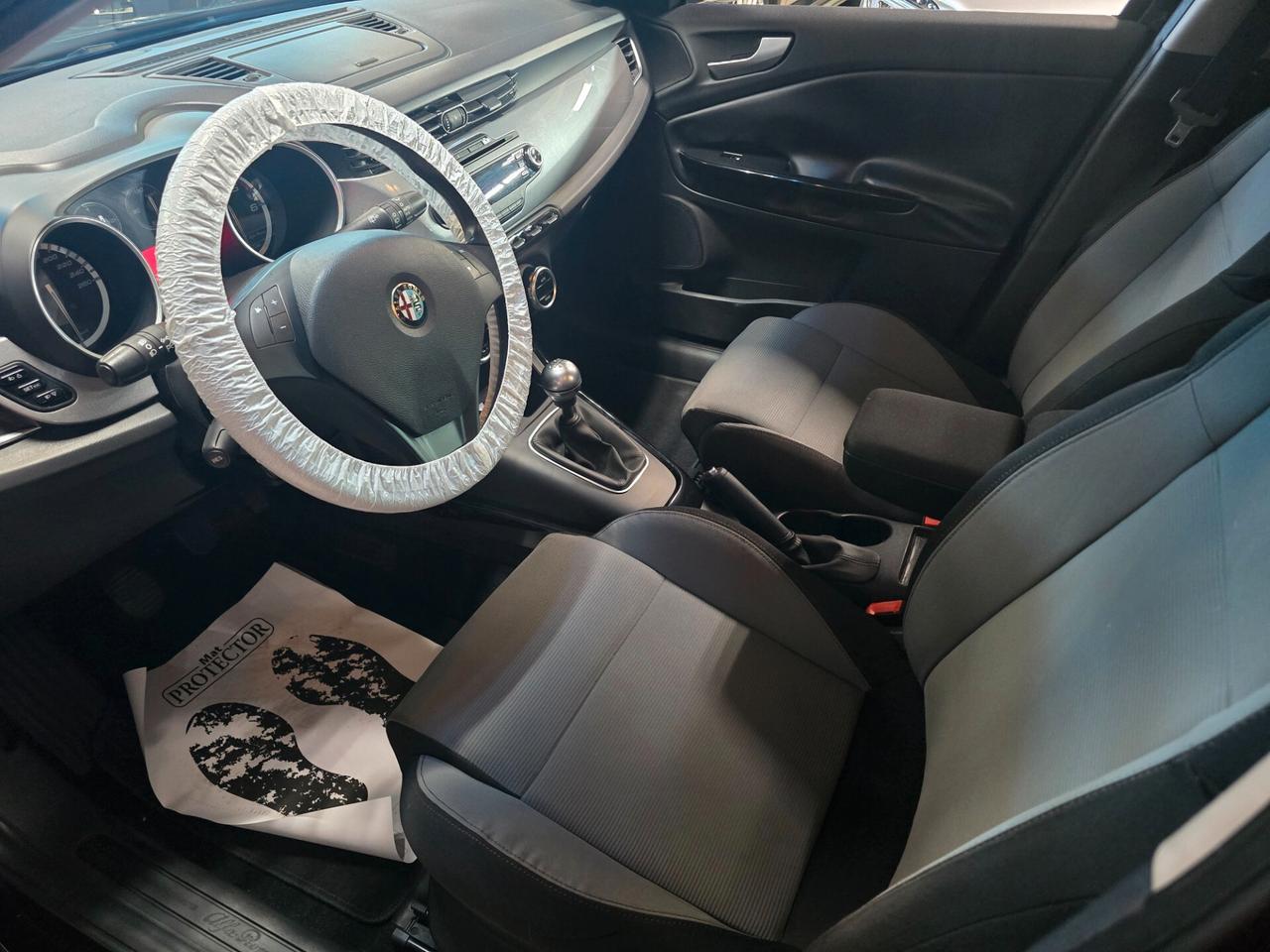 Alfa Romeo Giulietta 2.0 JTDm-2 140 CV Distinctive