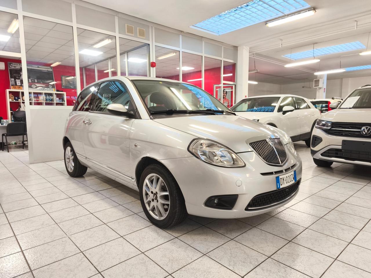 Lancia Ypsilon 1.2 Oro