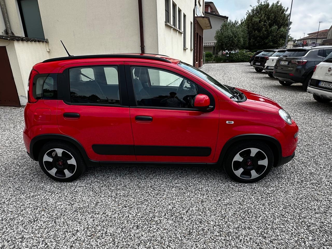 Fiat Panda 1.0 FireFly S&S Hybrid Red