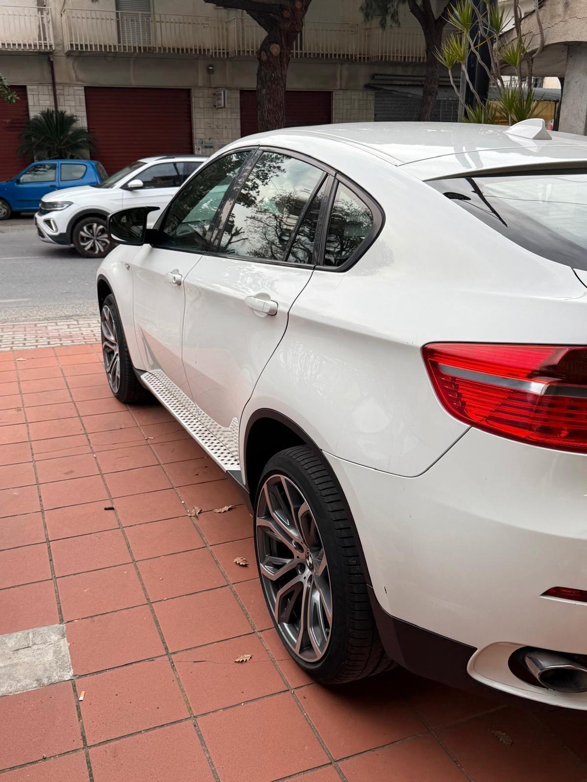 Bmw X6 xDrive30d Attiva
