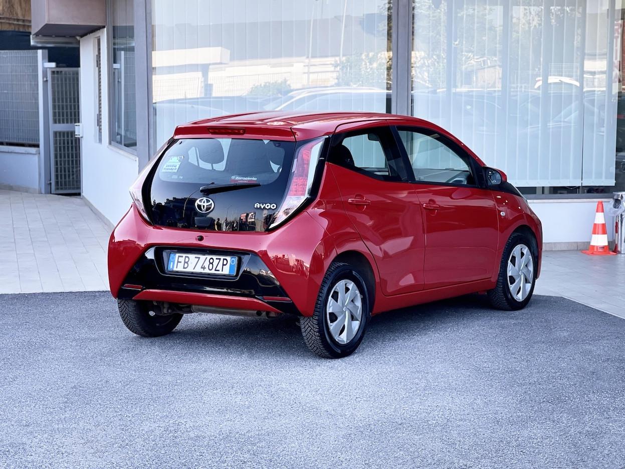 Toyota Aygo 5 Porte 1.0 Benzina 69CV E6 Neo - 2015