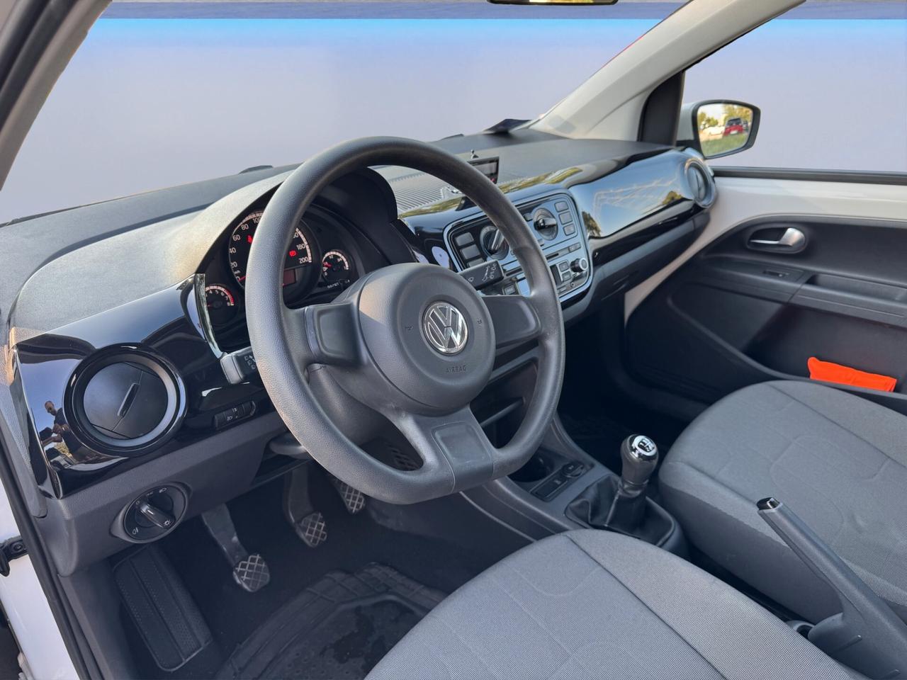 Volkswagen up! 1.0 5p. take
