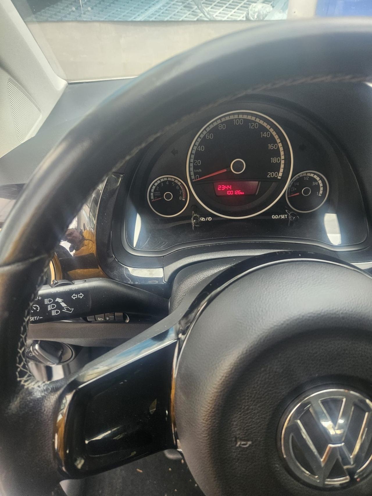 Volkswagen up! 1.0 75 CV 5p. cross ASG Cambio automatico