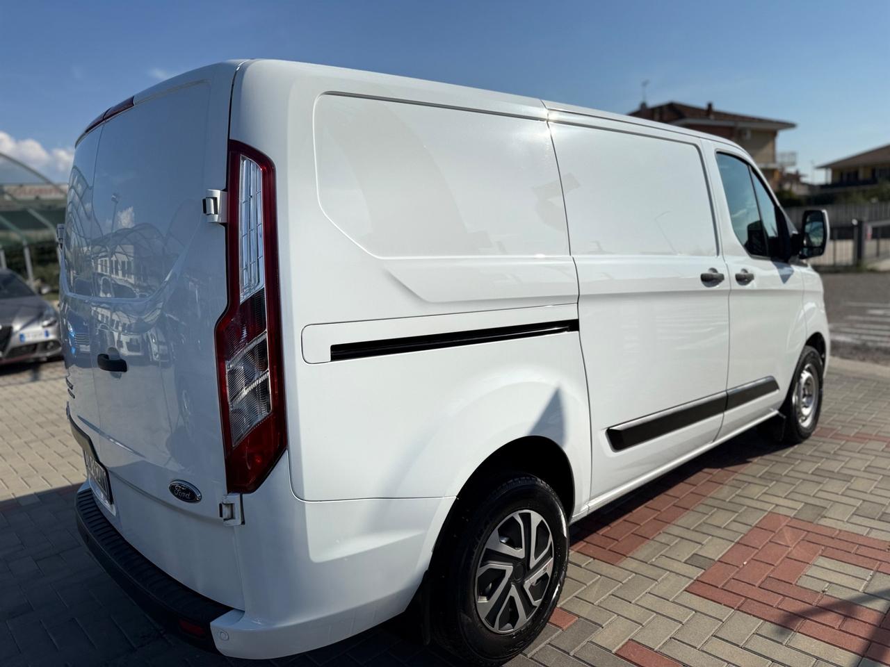 Ford Transit Custom 280 2.0 EcoBlue 130 PC Furgone Titanium