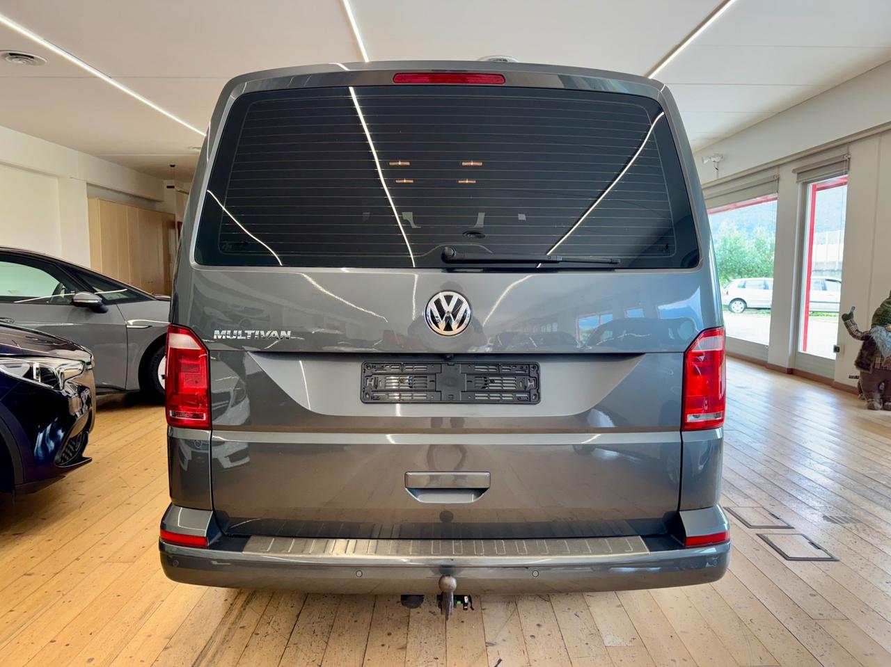 Volkswagen Multivan T6 - SOLO 110.000 KM 7 POSTI