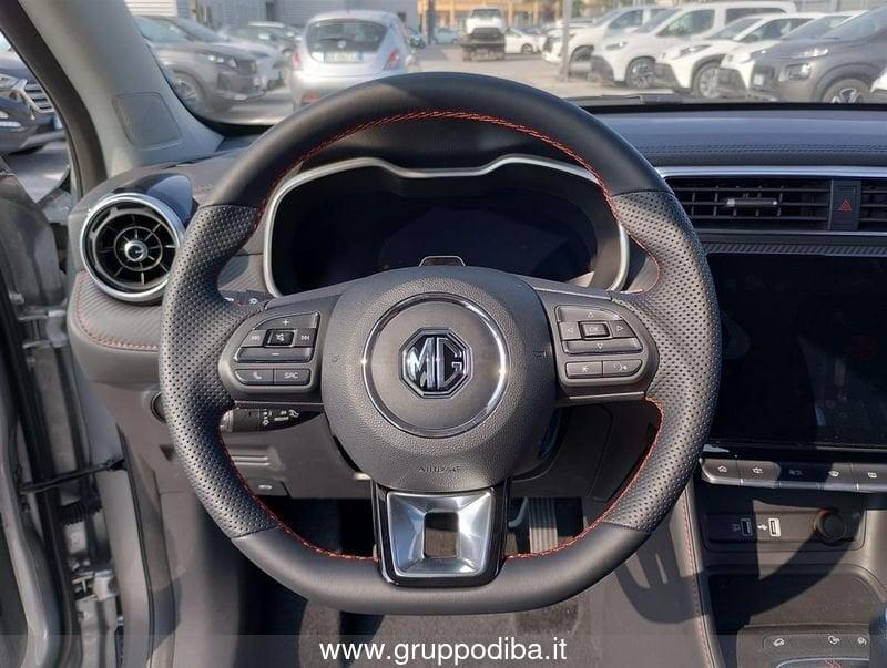 MG ZS 1.5 Classic Luxury Silver (MBC)