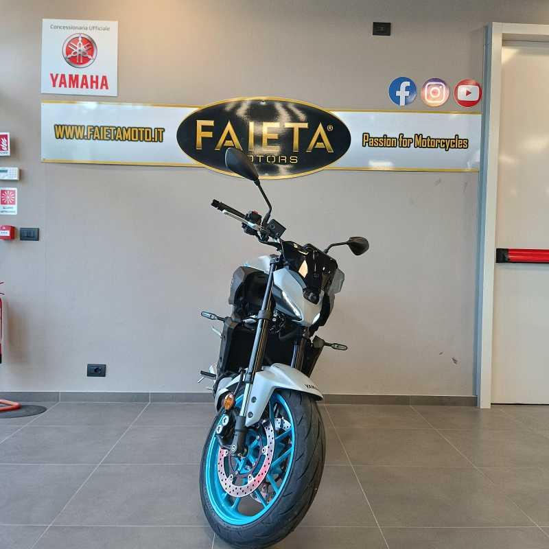 Yamaha MT-07 Y-AMT - 2025