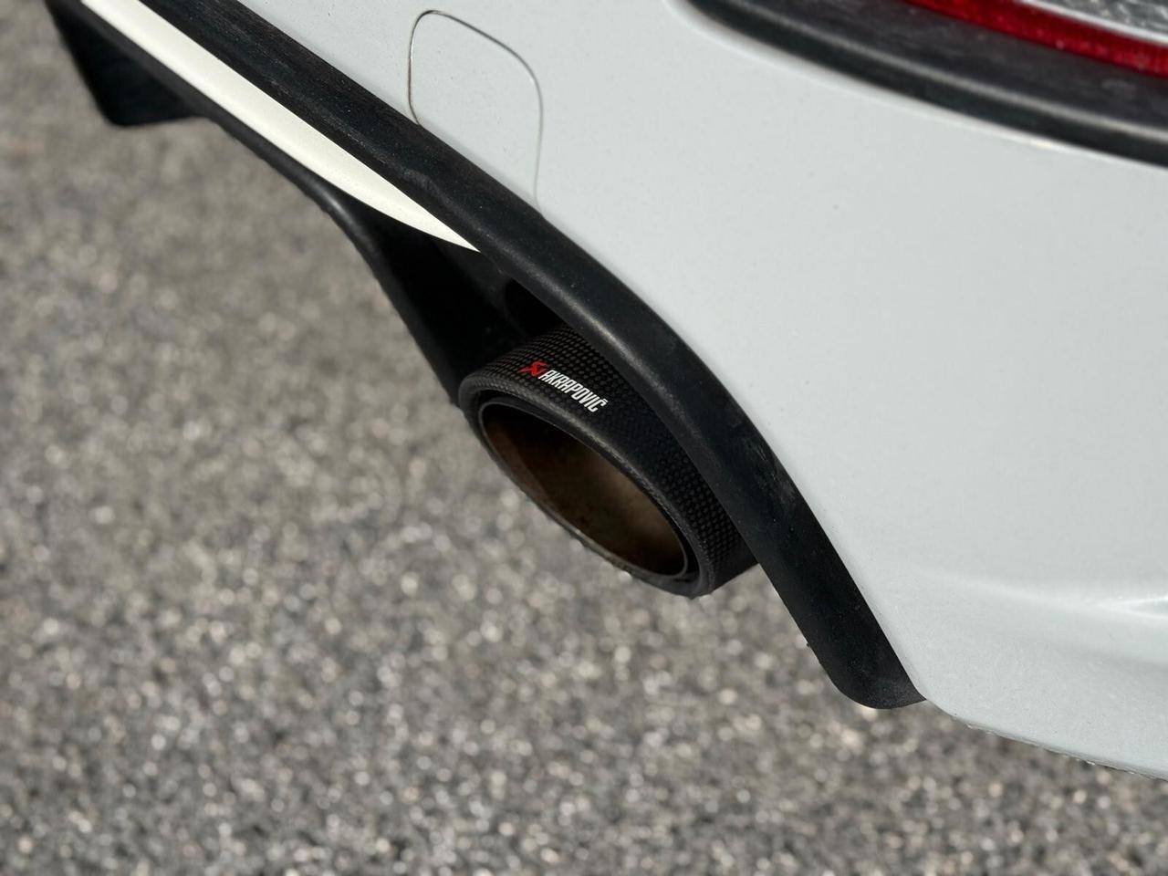 Abarth 595 1.4 Turbo T-Jet 180 CV Esseesse