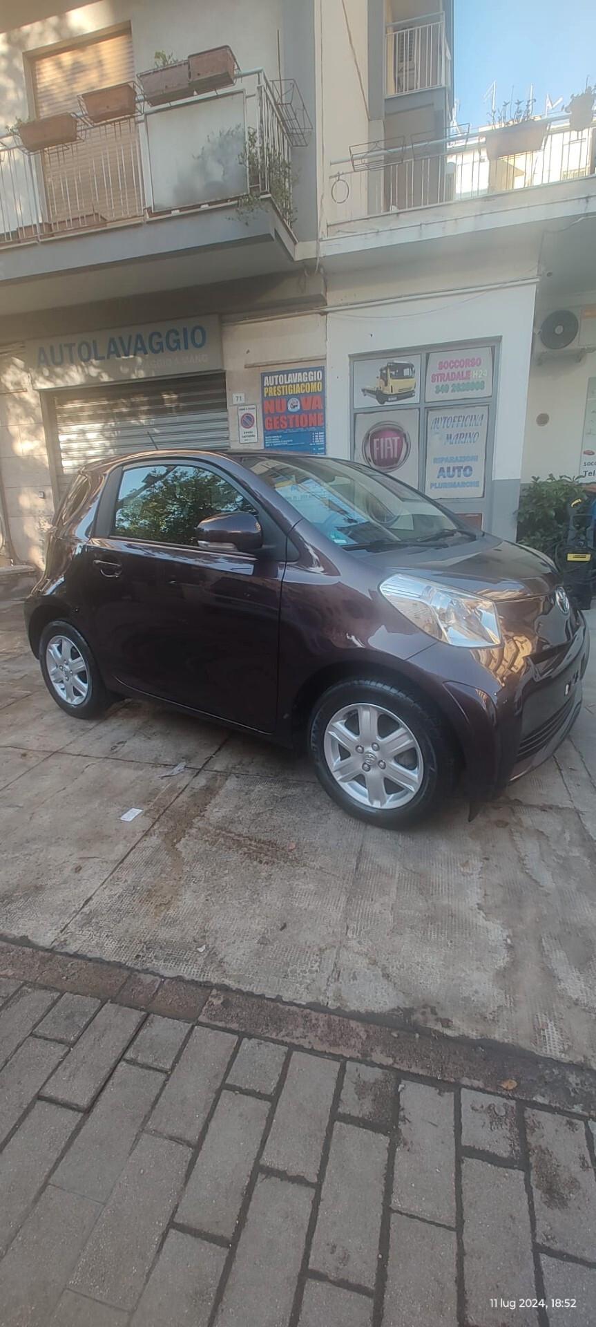 Toyota iQ 1.0 Multidrive Versione Lancio